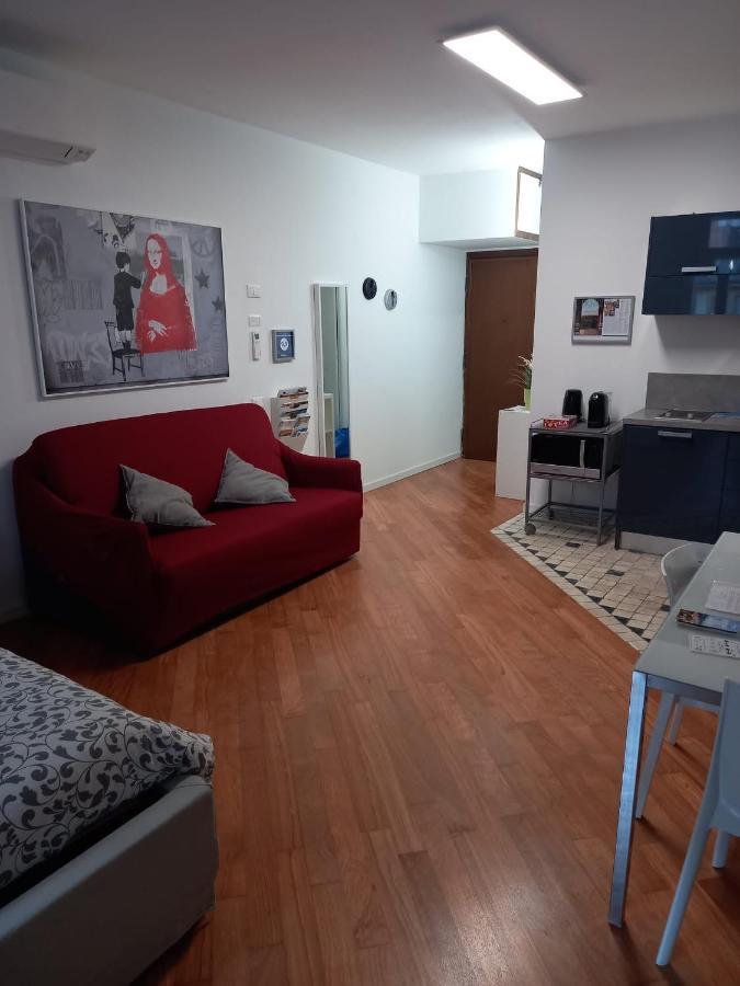 Suite Apartment San Lazzaro Bergamo Exterior photo